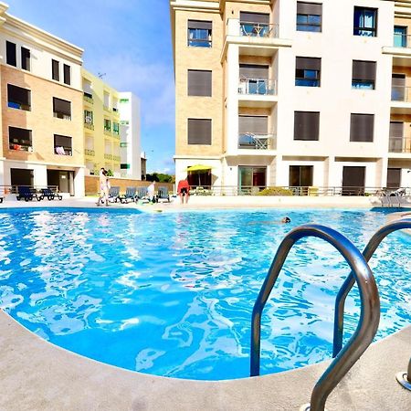 Silver - Apartment For 4 Guests 150M From Beach サン・マルティーニョ・ド・ポルト エクステリア 写真